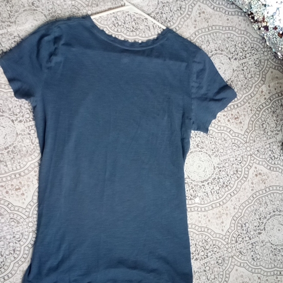 Victoria Secret casual tee - Picture 4 of 5